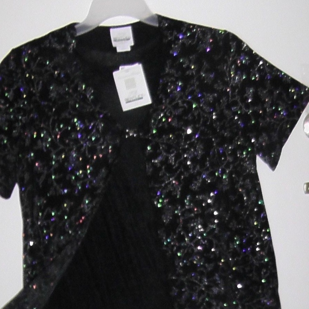 Twinset-like shiney glitter floral design top